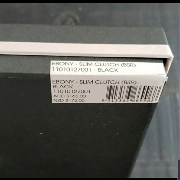 NWT Oroton wallet - Picture 2 of 5